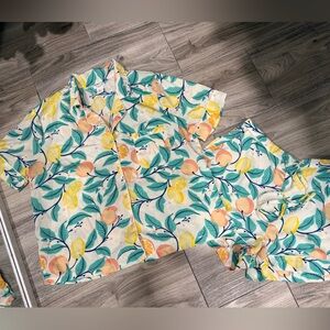 Tabitha Colorful Leaf Print Sleepwear